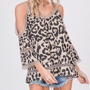 Rachael leopard Blouse